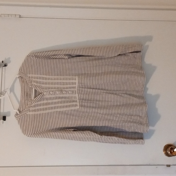 Stripped Long sleeve - Picture 1 of 6